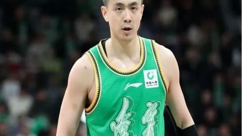 埃弗拉巧传制胜，弗兰克头球绝杀中超胜利