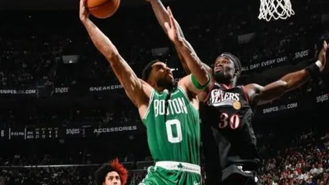 揭秘雄鹿队数据深海的神秘力量：能否创造惊人逆转？